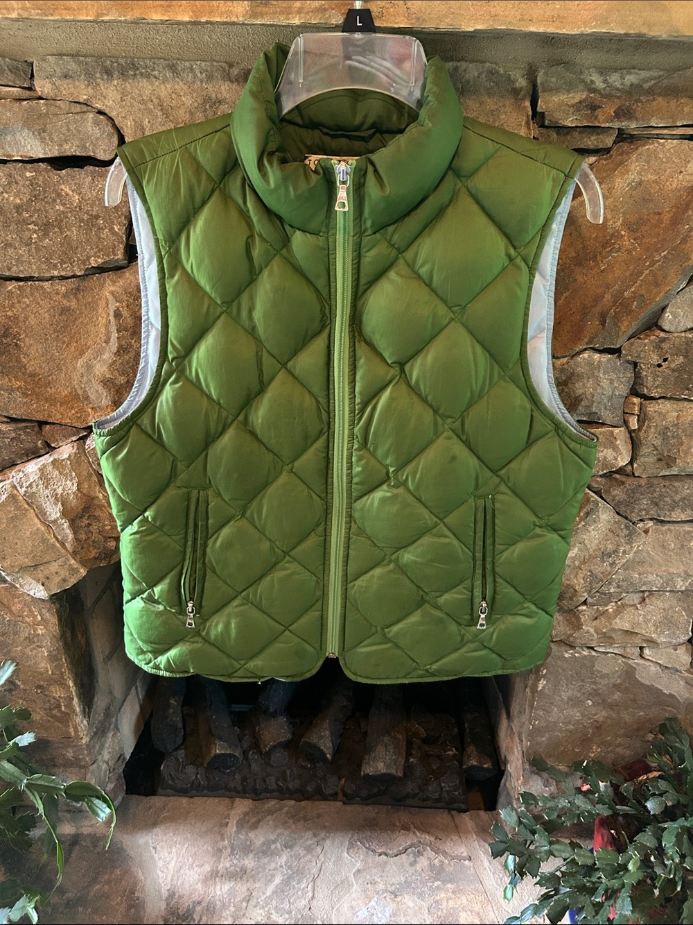 Tommy Hilfiger Green Quilted Women’s Puffer Vest in Green with Sky Blue Lining.